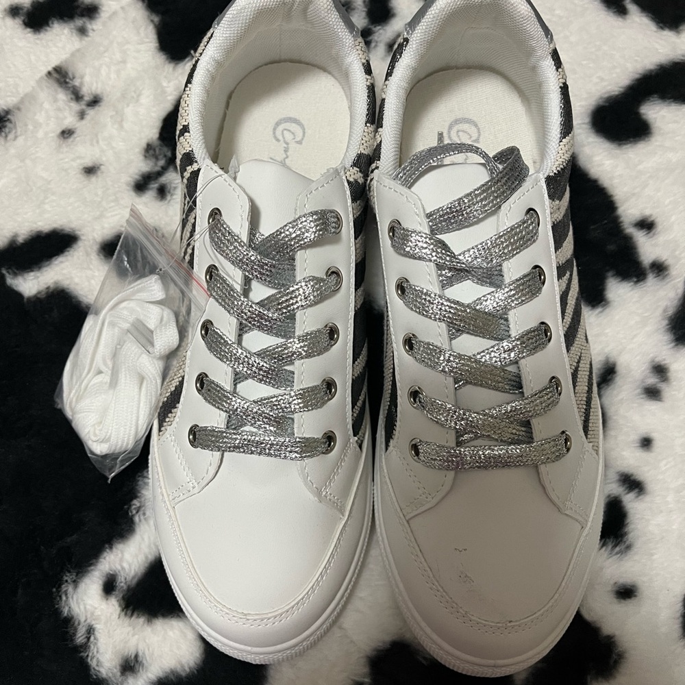 Stylish White and Black Women's Sneakers